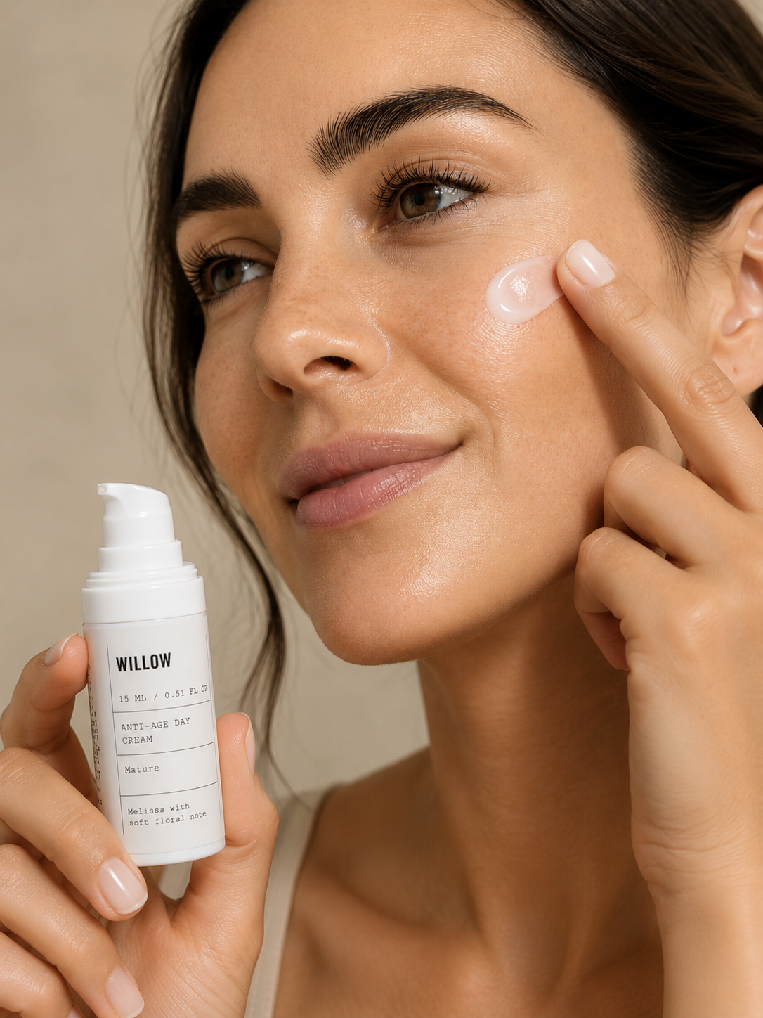 Willow anti-age day cream for daily moisture, smoother texture, and a refreshed appearance.